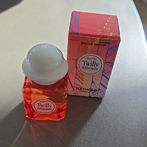 NEW IN Box Hermès Twilly d'Hermès TuTTi  travel deluxe bottle